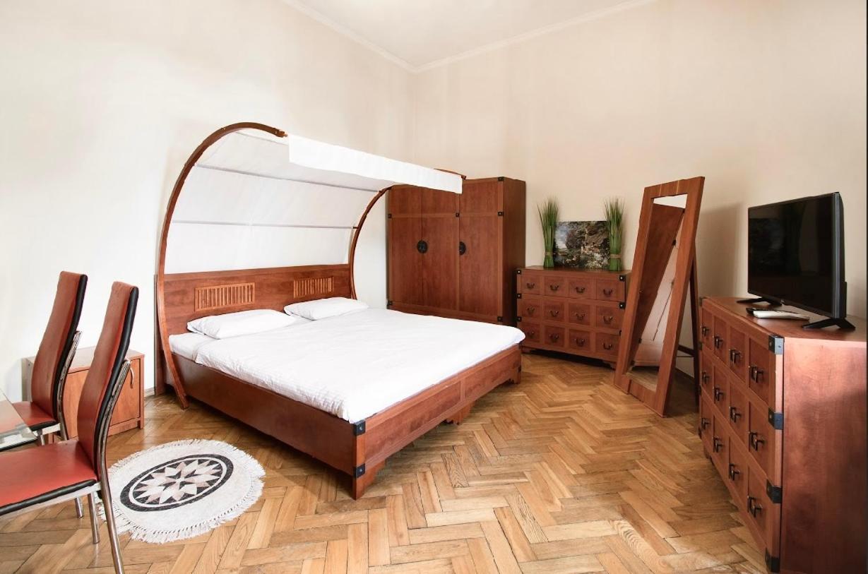 Vidfort Вороного Lviv Dış mekan fotoğraf